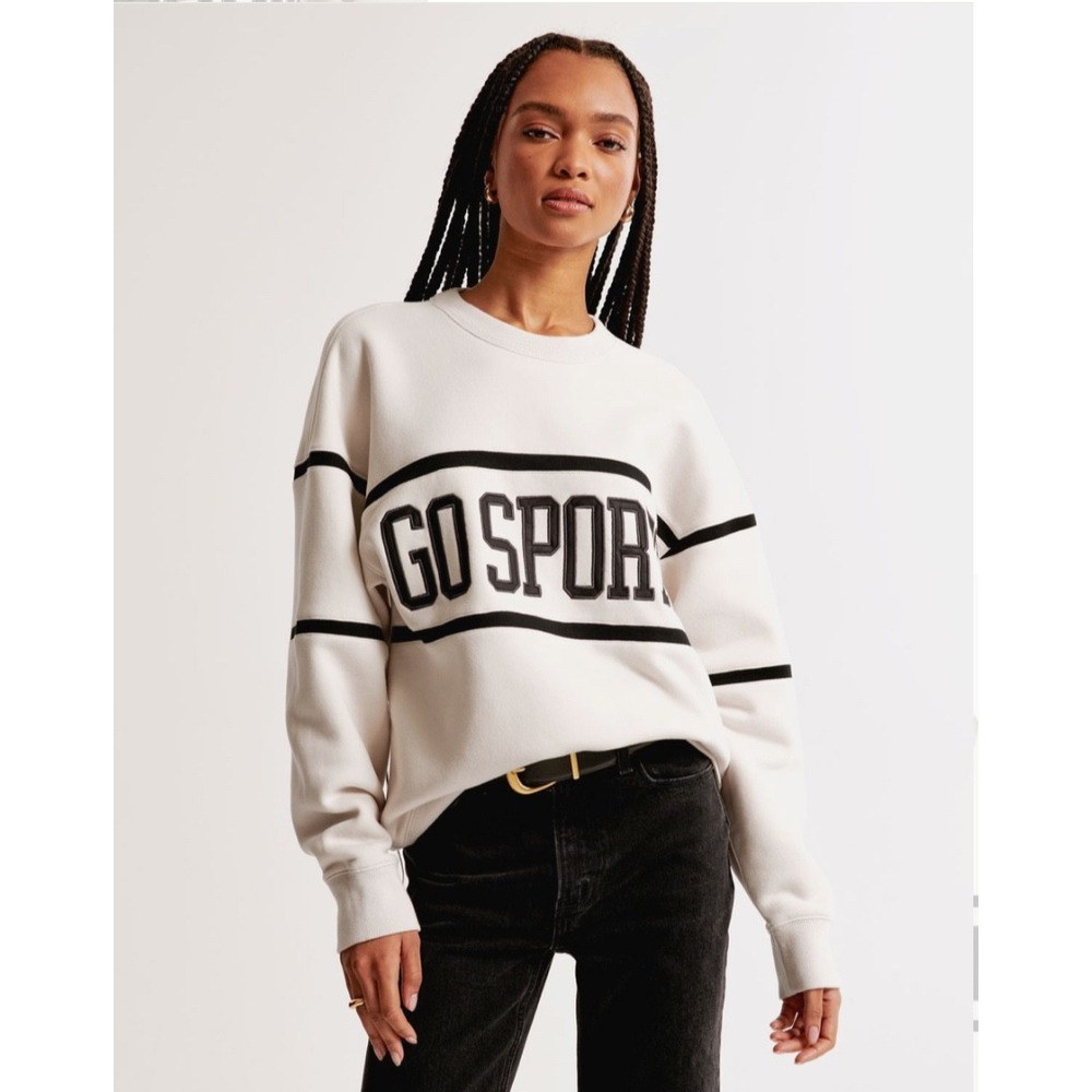 Abercrombie & Fitch White and Black Sweatshirt